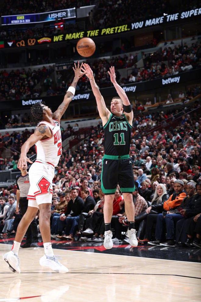 关于公牛客场大胜凯尔特人，取得两连胜的信息