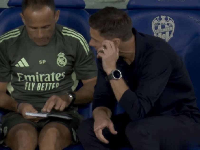 包含威廉姆斯鏖战红牛二队，阿隆索统治全场的词条