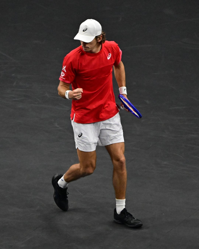 美网轻取拉沃尔杯,阿尔卡拉斯刷新纪录 美网轻取拉沃尔杯,阿尔卡拉斯刷新纪录