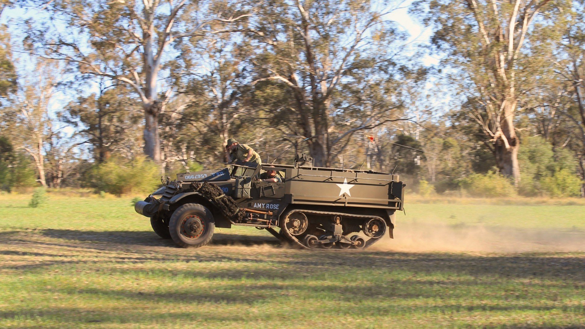 雷霆青春风暴撕裂湖人！浓眉天神下凡难救主，紫金军团陷结构性危机