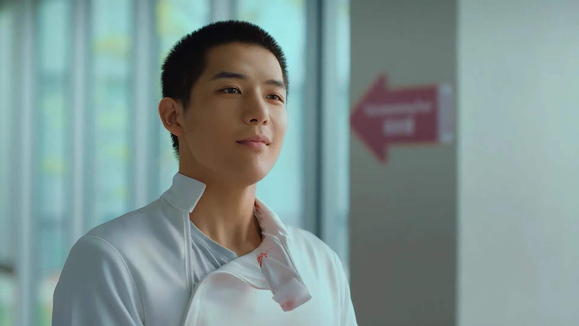 保罗制胜表现引领马刺争冠战击败深圳队