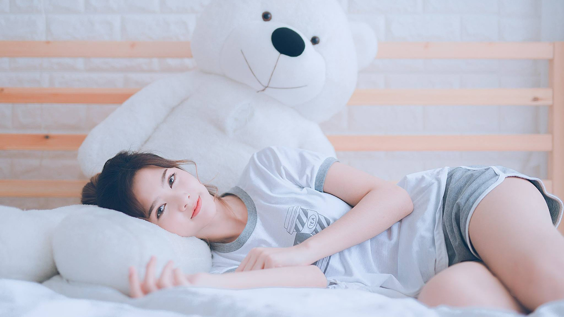 欧联之夜，塞维利亚再显霸主本色击溃曼联，久保建英于宏大舞台印证成长定律